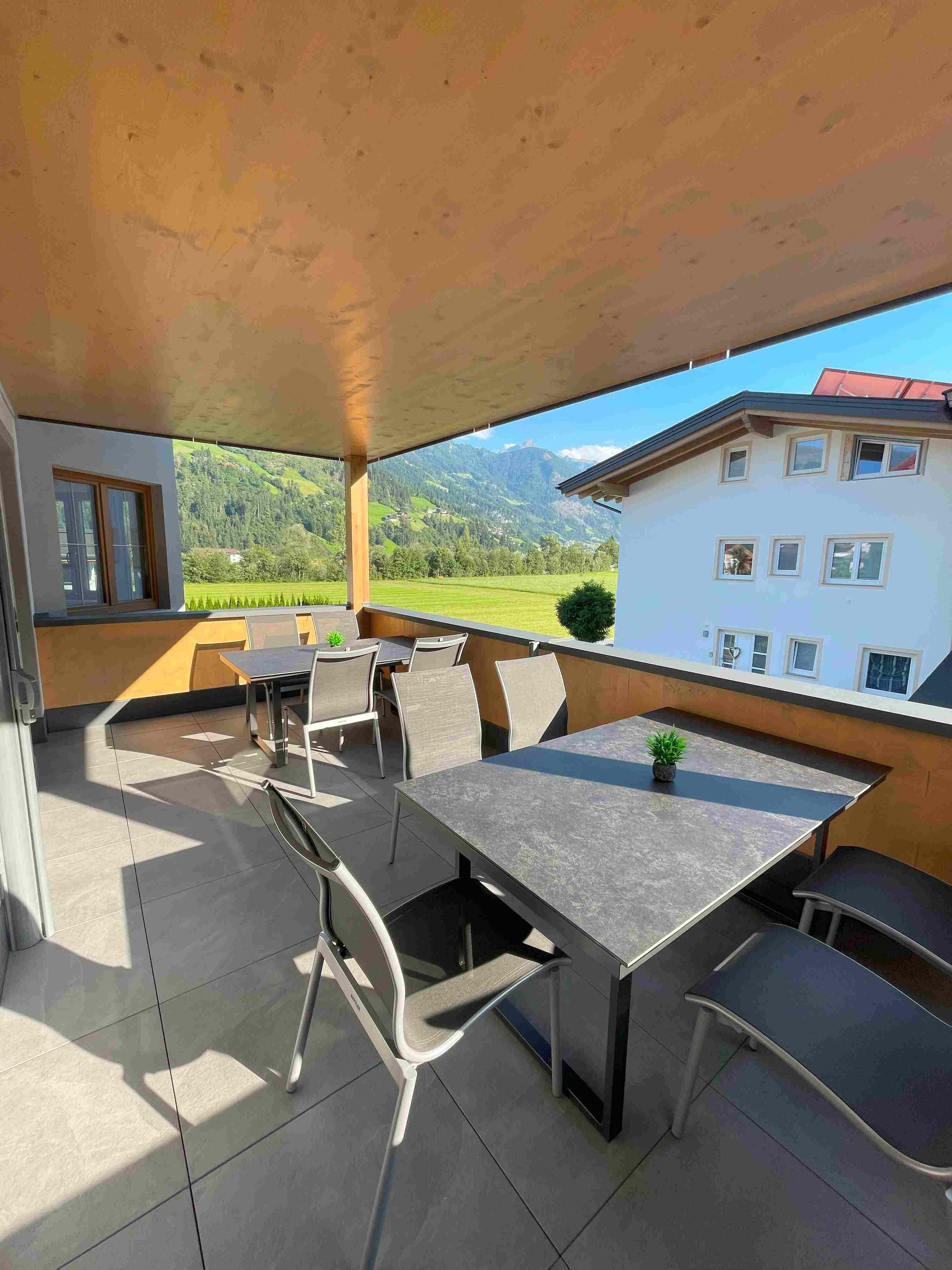 Apart Anna Und Paul Terasse